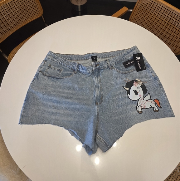 Hot Topic Tokidoki Plus Size Blue Jean Shorts Distressed Raw Hem New Custom Cut - Picture 4 of 15